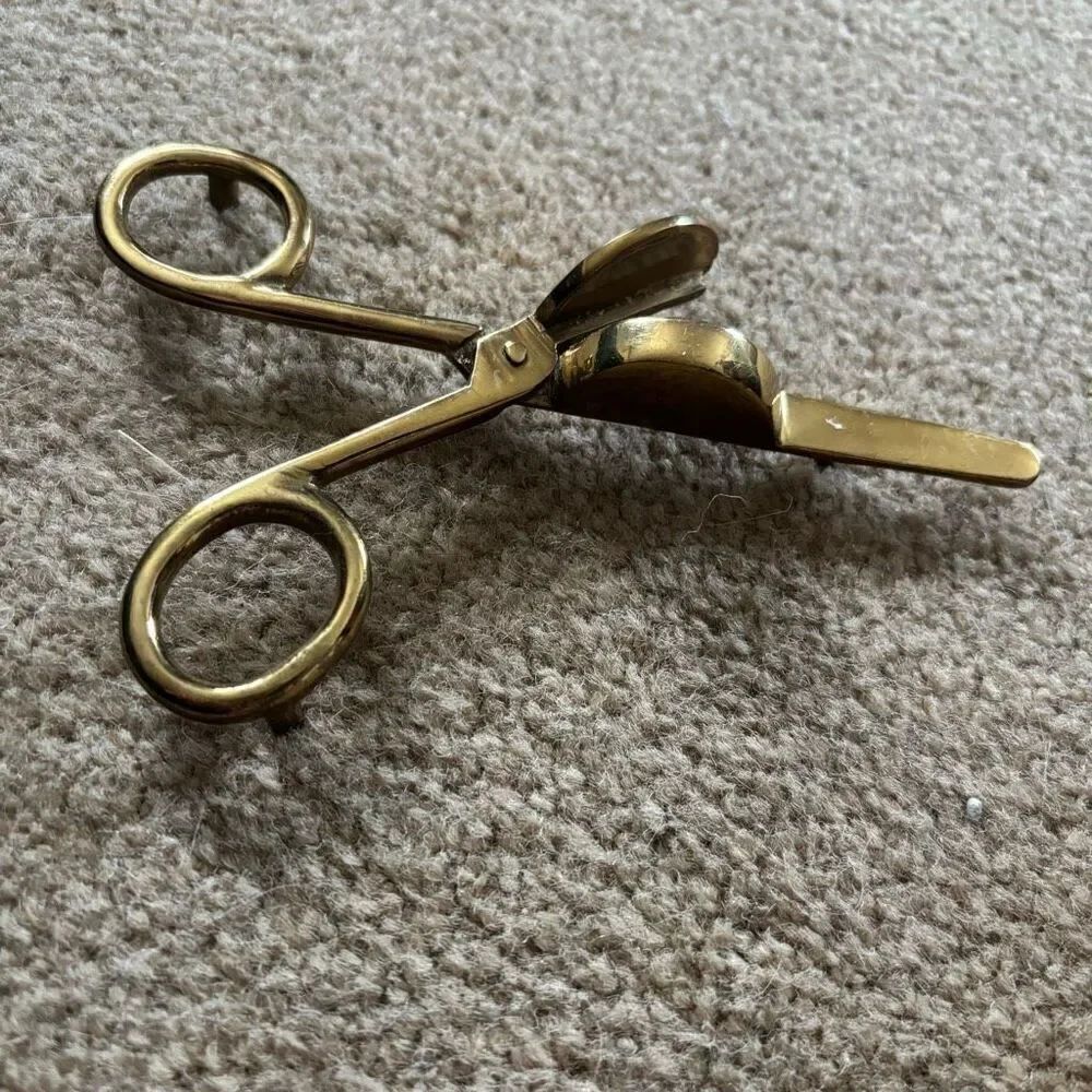 Vintage 6” Brass Footed Candle Wick Trimmer Snuffer Scissors - Picture 3 of 5